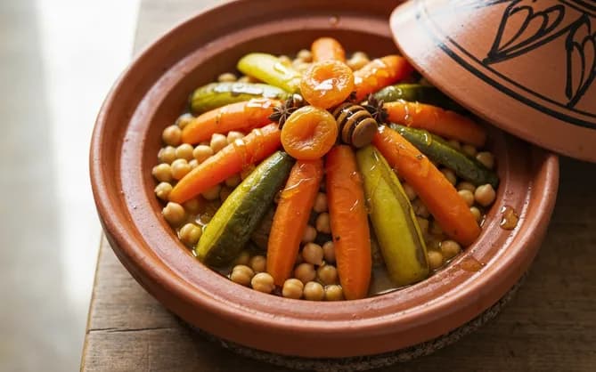 Tajine végétarien abricots & miel