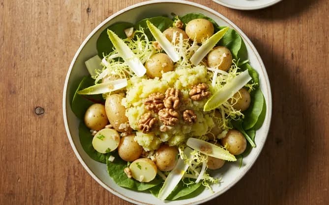 Patachée angevine, salade paysanne